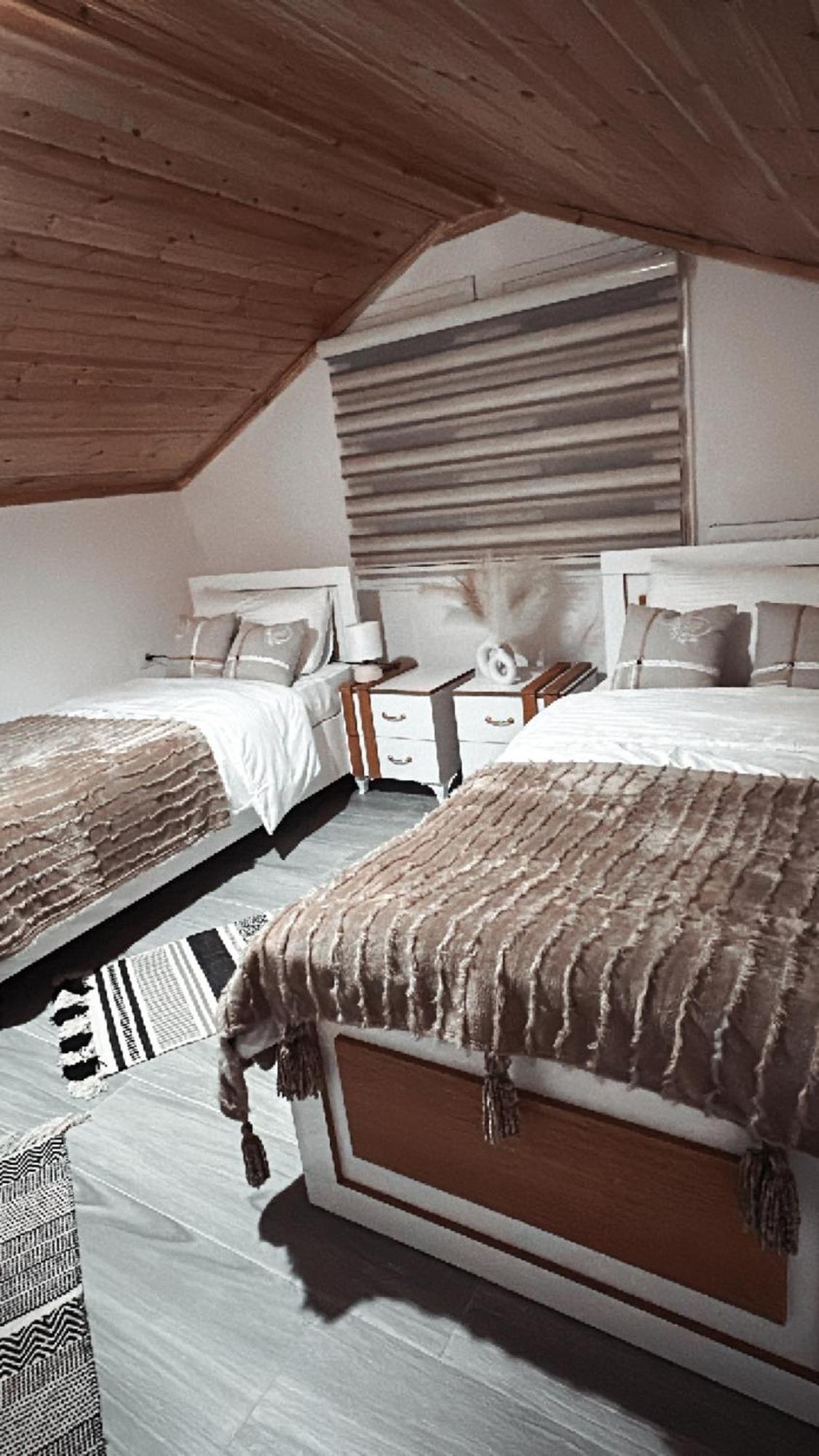 Guest House Rean Berat Eksteriør bilde